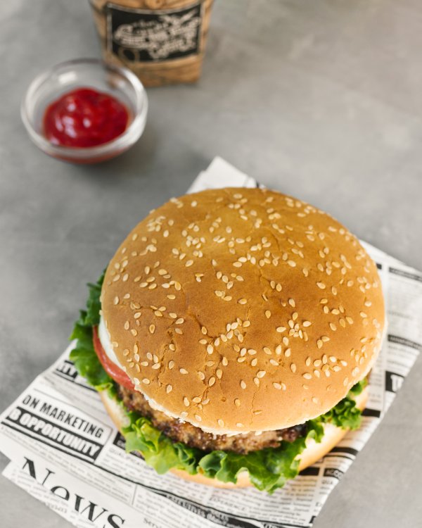 Zdravija alternativa klasičnom burgeru: Sočne vege pljeskavice spremne u nekoliko koraka
