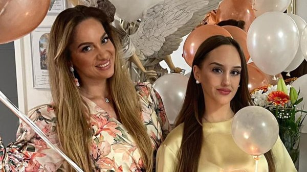 Sjećate se Simone Gotovac? Njezina kći ima tek 20 godina, a sada je otkrivena velika obiteljska vijest