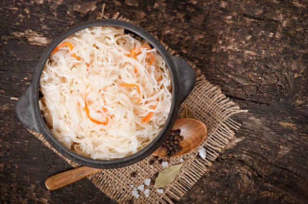 Naše bake znale su tajnu zdrave zime, a sada je otkrivaju i nutricionisti: Ova namirnica krije se u gotovo svakoj smočnici