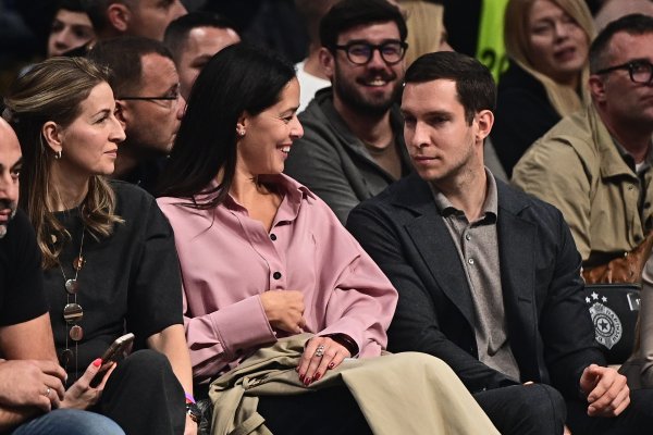 U društvu brata Miloša: Ana Ivanović iz prvih redova pratila dramatični beogradski derbi
