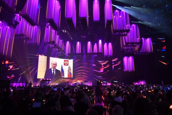 Putin uložio milijune u vlastiti Eurosong. Samo godinu dana poslije nastali problemi