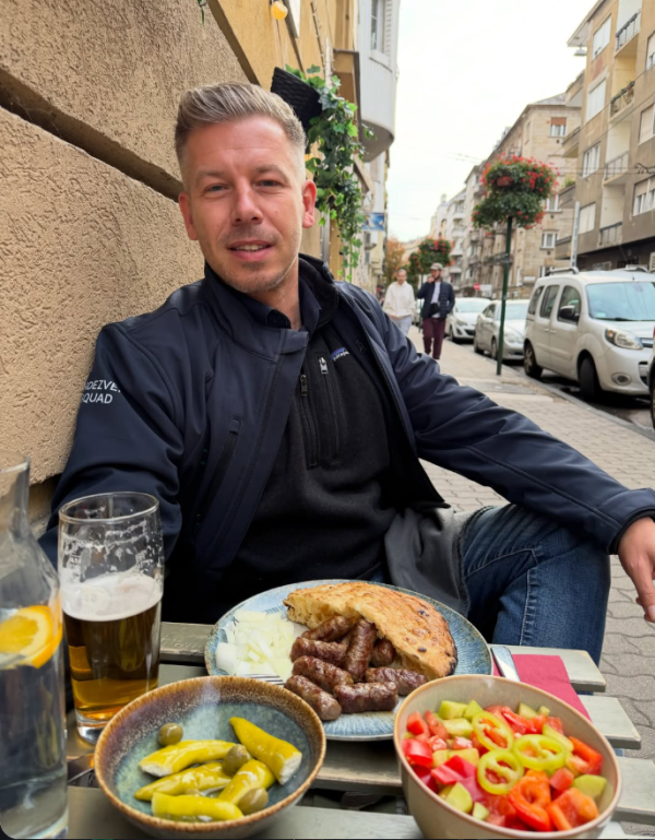 Mađarski premijer nenajavljeno upao u restoran s ćevapima. Vlasnik otkrio što se dogodilo