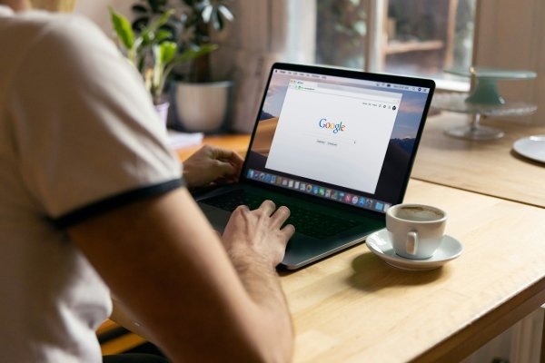 Zašto web preglednik Chrome 'ždere' toliko memorije i treba li vas to brinuti?