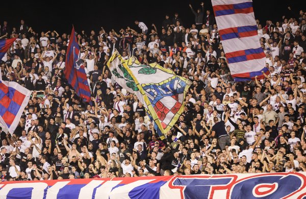 Torcida na utakmicu Hajduka ušla tek u 15. minuti, a onda podigla zanimljivu poruku