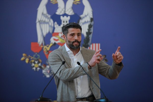 Vučićev poraz pokrenuo lavinu: Sada se traži rušenje vlasti u Beogradu i diljem Srbije