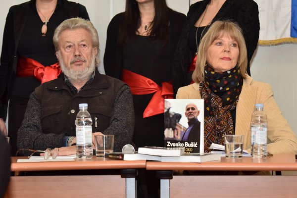 Ugledna književna nagrada ide Tomislavu Marijanu Bilosniću za zbirku 'Itaka'