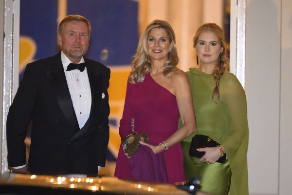 Dvije kraljevske dame, dva chic izdanja: Maxima i Catharina-Amalia oduševile modnim odabirom