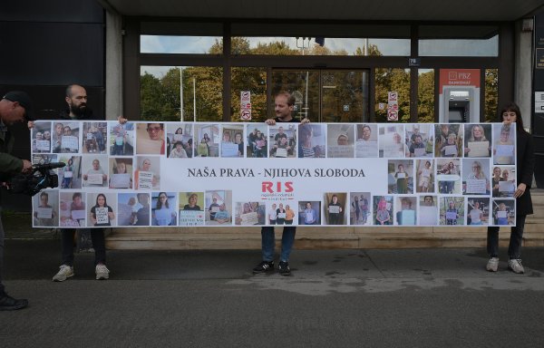 Sindikat upozorio: 14 eura po satu neće pomoći osobnim asistentima