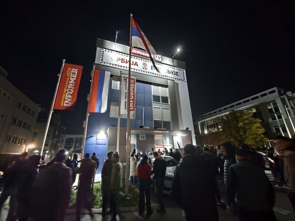 Studenti digli uzbunu: 'Večeras se sprema inscenirani napad u Beogradu, žele nas prikazati kao nasilnike'