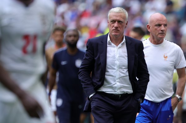 Legendarni Deschamps vraća se na trenersku klupu? Mogao bi preuzeti velikana
