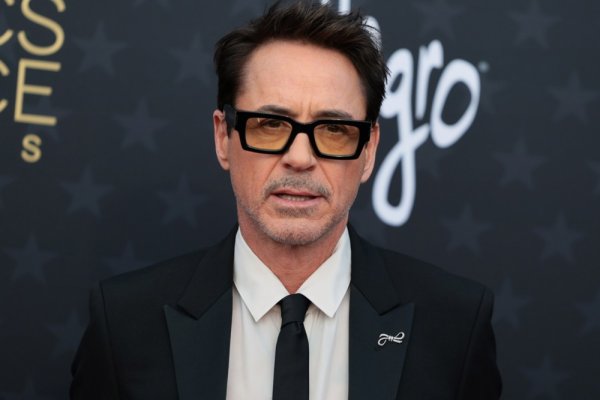 Robert Downey Jr.