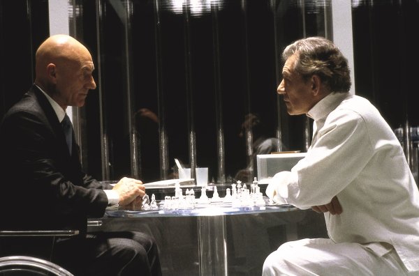 Patrick Stewart i Ian McKellen u filmu 'X-men'