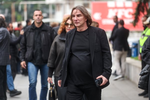 Vučićev propagandist najavio 1000 otkaza: 'Voli vas vaš Žex'