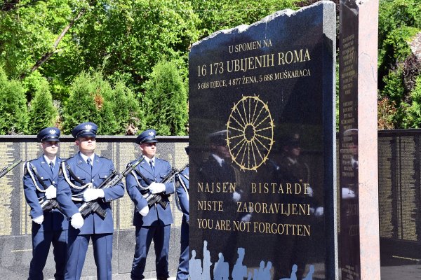 Umjesto klasičnog spomenika, mjesto zajedničkih uspomena: Zagreb čuva sjećanje na stradale Rome