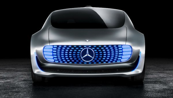 Mercedes F 015 Screenshot/Mercedes Benz