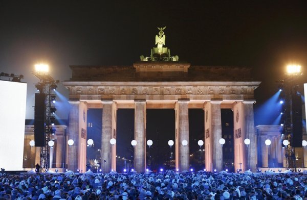 25-godišnjica pada Berlinskog zida (1)