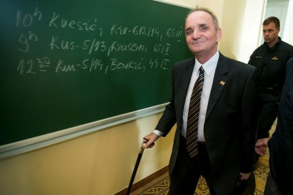 Glavaš izlazi sa suđenja (5)