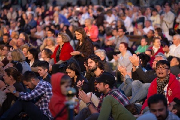 Koncert Zbora i Simfonijskog orkestra HRT-a na Trgu kralja Tomislava 01
