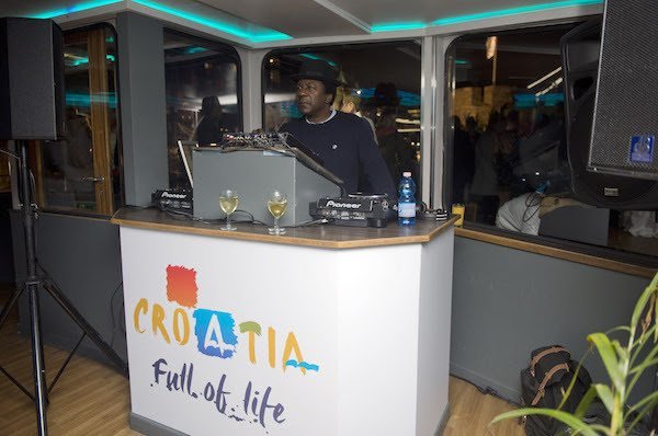 Norman Jay MBE, DJ legenda koja tradicionalno nastupa na festivalima u Puli Pozitivan ritam