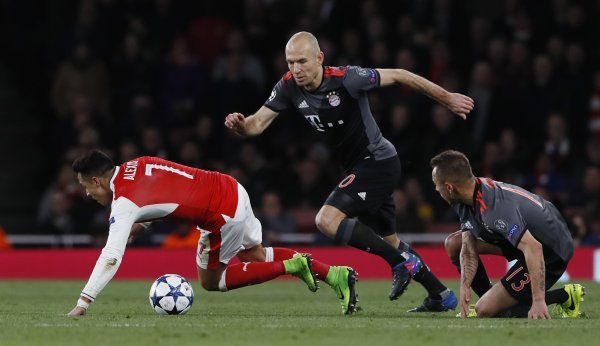 Arsenal v Bayern Munich - Arjen Robben