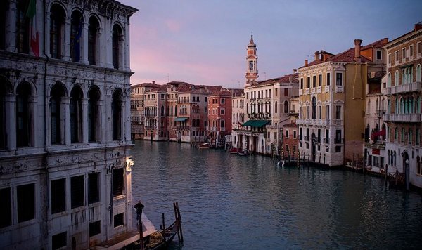 Venecija želi zaustaviti širenje restorana brze prehrane