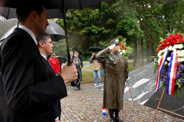 Milanović u Teznom
