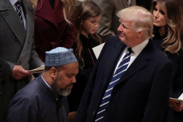 U katedrali u Washingtonu bio je i imam Mohamed Magid