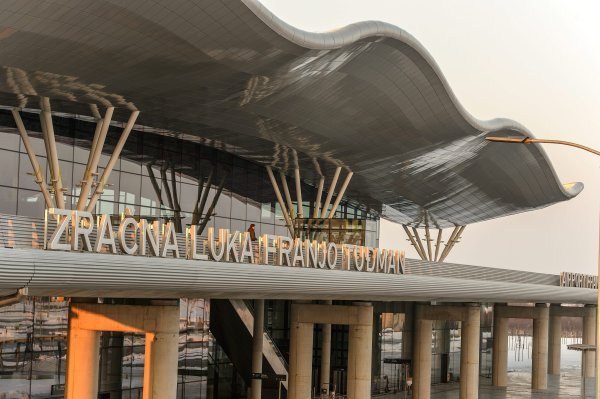 Zračna luka Franjo Tuđman (2)