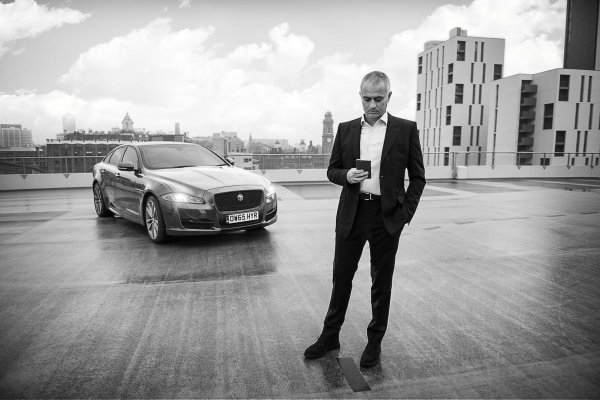 Jose Mourinho i Jaguar XJ  (1)