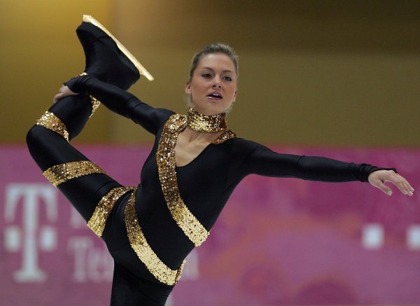 Idora Hegel, Zlatna pirueta 2005