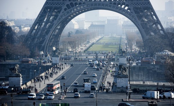 Pariz (1)