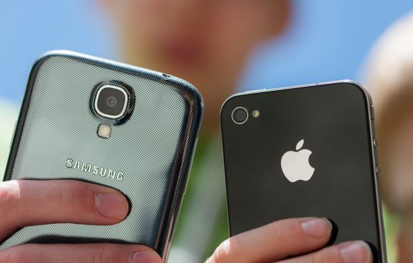 Samsung vs Apple Profimedia