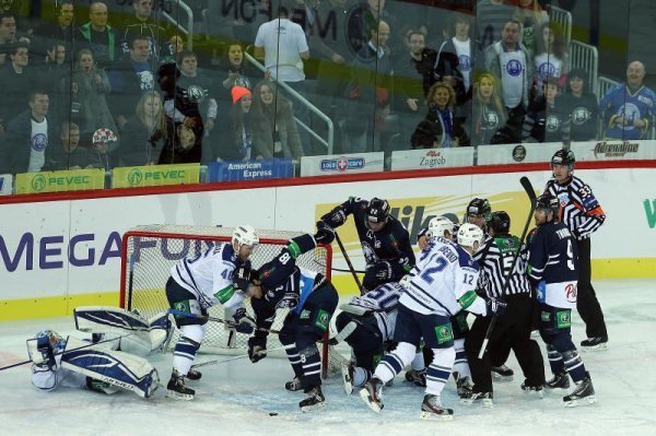 KHL Medveščak - Dinamo Moskva