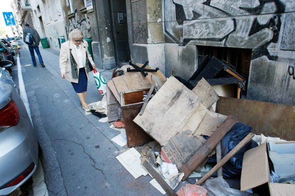 Krupni otpad u centru Zagreba (8)