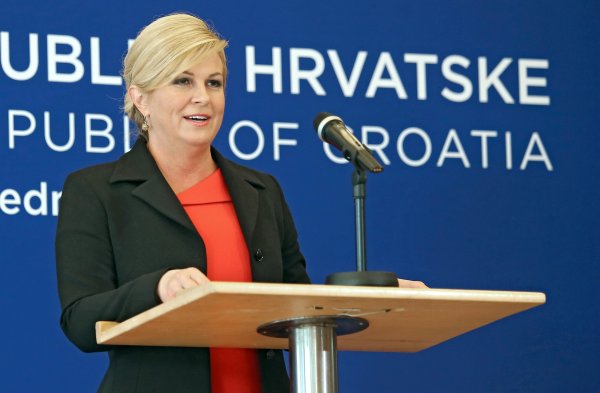 Predsjednica Grabar Kitarović otvoreno je kritizirala sporost pri realizaciji LNG projekta Sanjin Strukić/Pixsell