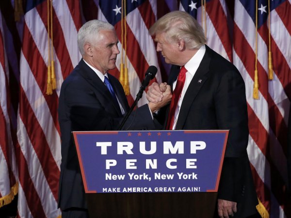 Mike Pence i Donald Trump REUTERS/Mike Segar