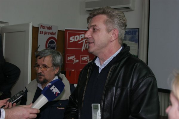 Leo Nikolić