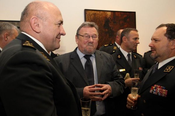 Šeks je morao otići s Pantovčaka zbog afere oko pomilovanja