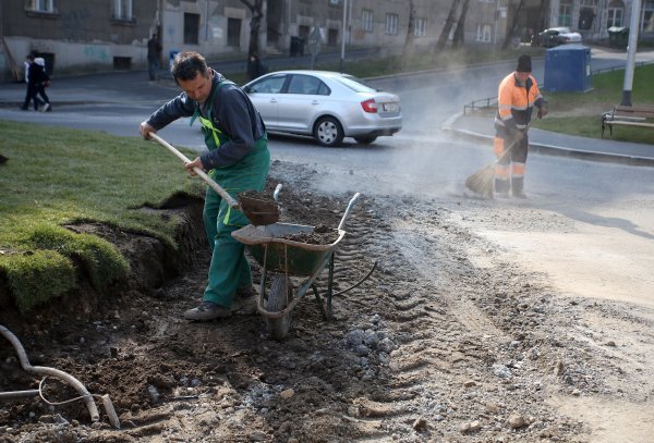 Radovi na izgradnji fontane i rekonstrukciji Britanskog trga u punom su jeku