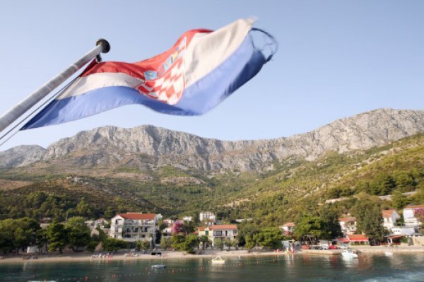 Bozanić: Svatko tko pošteno zaviri u dušu hrvatskoga naroda pronaći će jaku obilježenost kršćanstvom