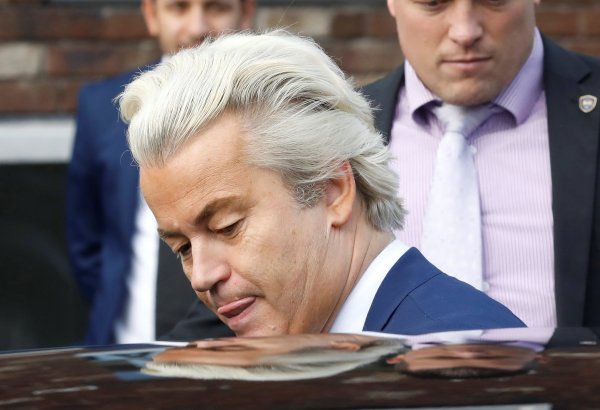 Nizozemski ekstremni desničar Geert Wilders poručio Rutteu kako još nije gotov s njime