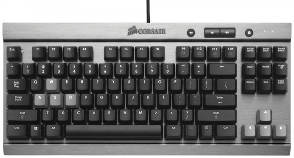 Corsair Vengeance K65 - tipična je 'tenkeyless' mehanička tipkovnica. Krasi je i vrlo otporno aluminijsko kućište, a što se tiče multimedijalnih tipki - tu su tek dvije za kontrolu glasnoće