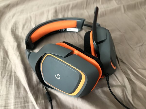 Logitech G231