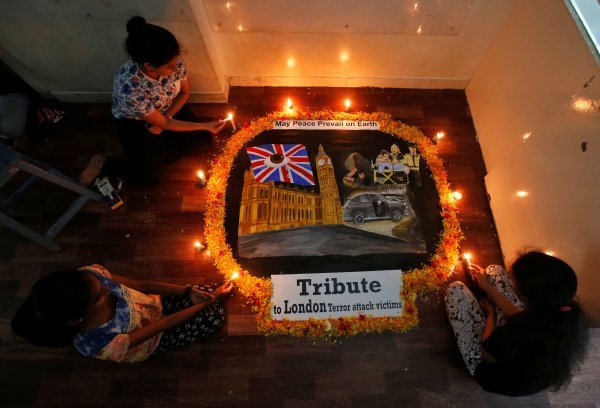 Teroristički napad u Londonu - počast žrtvama