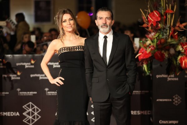 Antonio Banderas s djevojkom Nicole Kimpel
