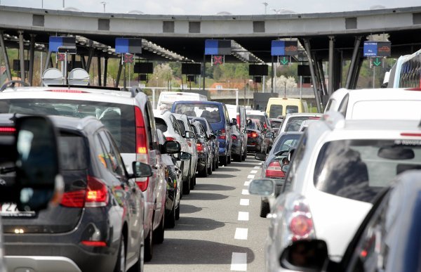 Velika prometna gužva na hrvatsko-slovenskoj granici
