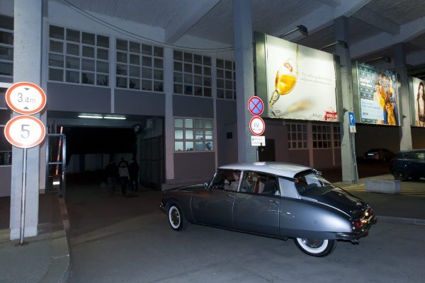 Rođendanska zabava Emila Tedeschija