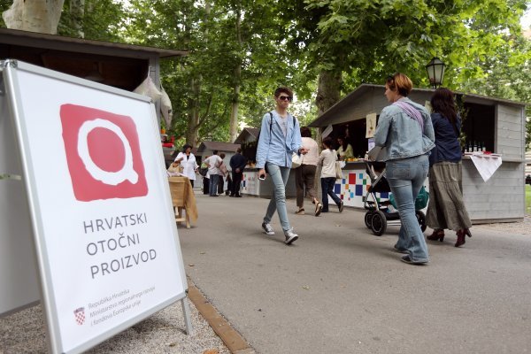 Hrvatski otočni proizvod
