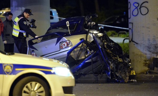 Teška prometna nesreća u Slavonskoj u Zagrebu