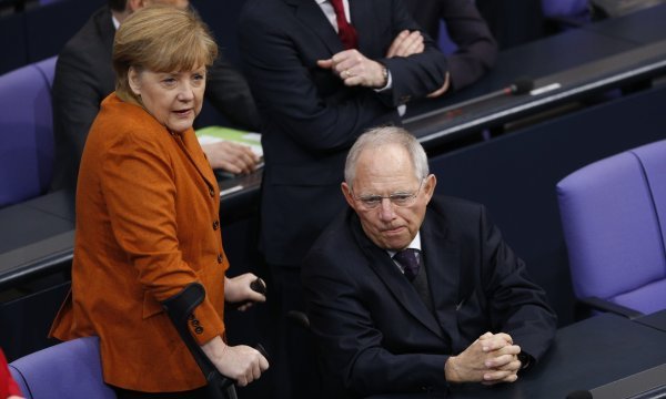 Kancelarka Angela Merkel i ministar financija Wolfgang Schäuble